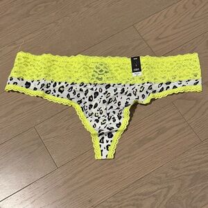 XL Torrid Curve Leopard Print Lace Trim Thong